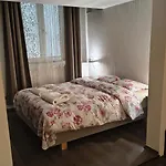 Zonaflat - Longtermrent- Opera * Budapest