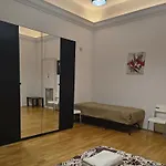 Zonaflat - Longtermrent- Opera Budapest