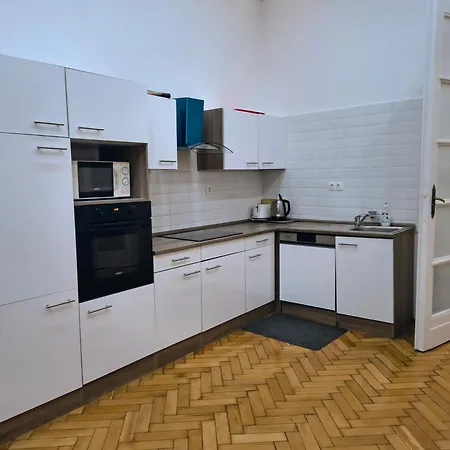 Zonaflat - Longtermrent- Opera Apartment Budapest
