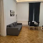 Apartment Zonaflat - Longtermrent- Opera Budapest